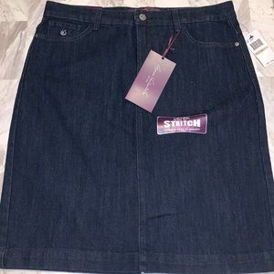 Gloria Vanderbilt Blue Jean Skirt